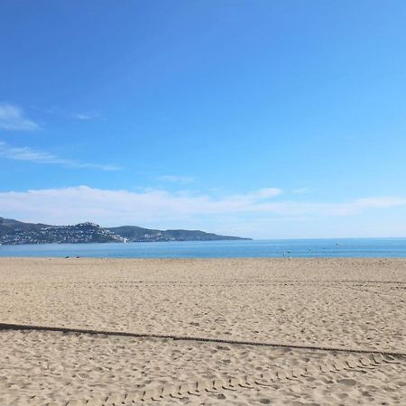 Delta Muga, Piso Muy Cerca De La Playa Apartamento Empuriabrava Exterior foto