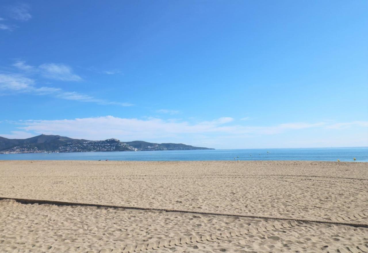 Delta Muga, Piso Muy Cerca De La Playa Apartamento Empuriabrava Exterior foto